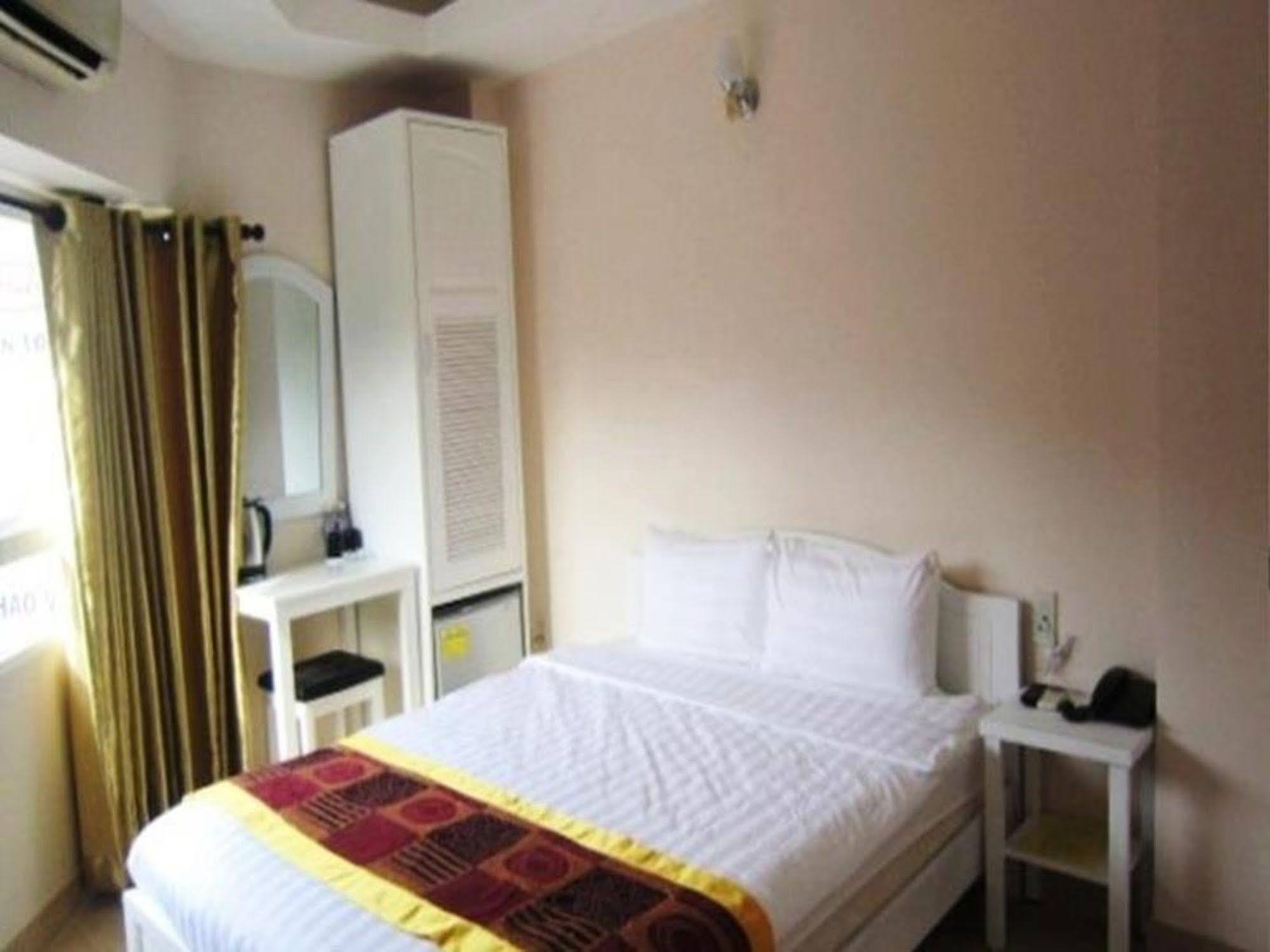 Cabana Hotel Saigon Хошимин Экстерьер фото
